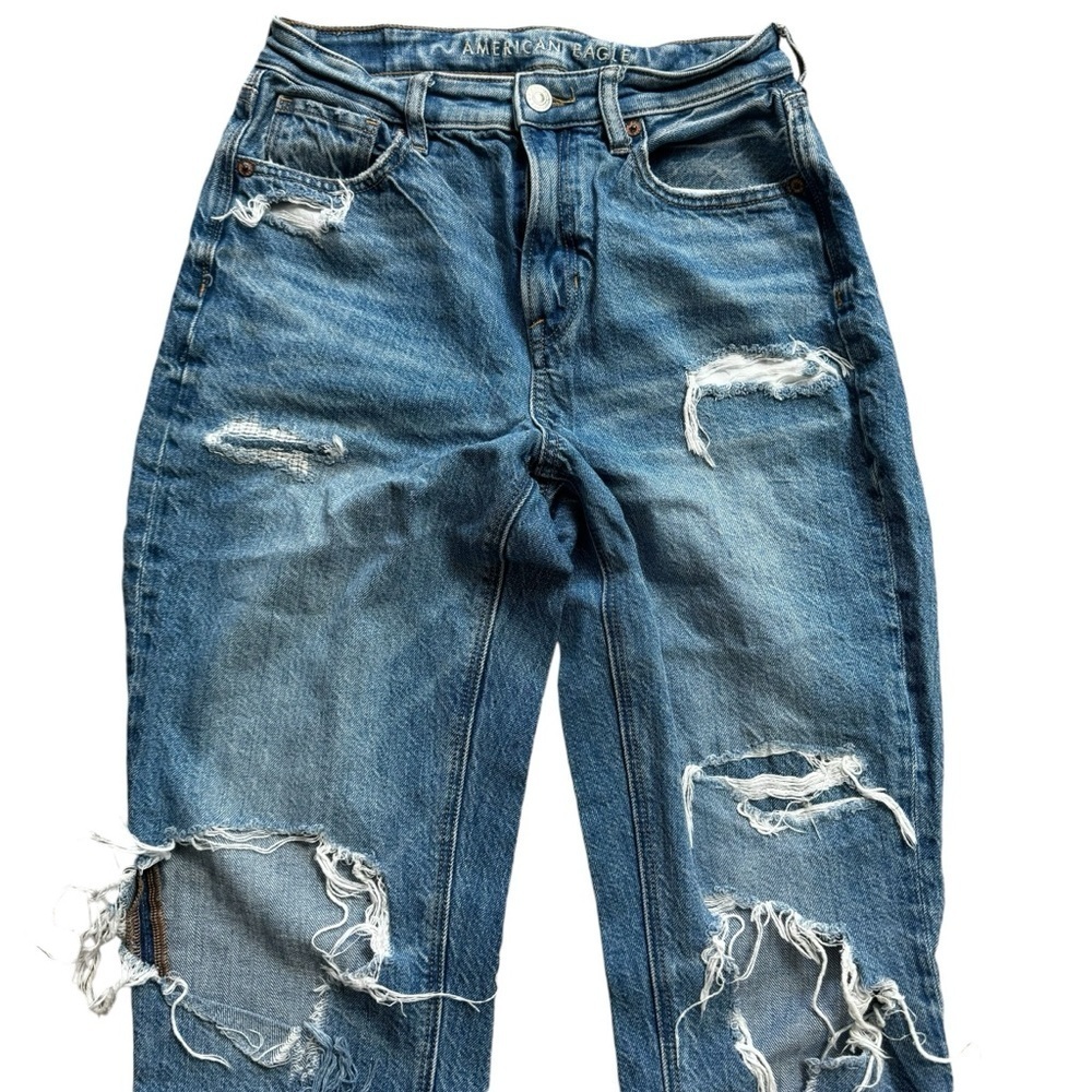 American Eagle AEO Women's Mom Straight Jeans Size 2 Distressed Blue Denim - Picture 5 of 11